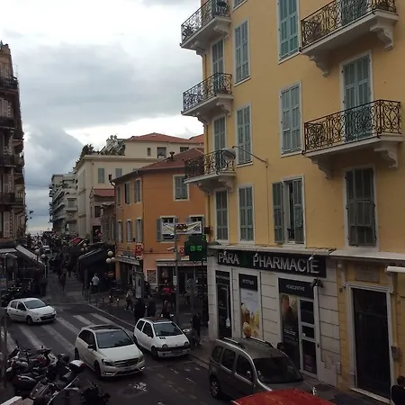 The Deck By Happyculture מלון ניס