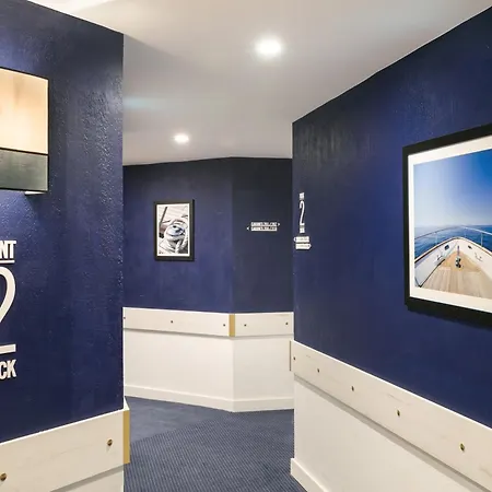 מלון The Deck By Happyculture