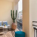 The Deck By Happyculture Hotel