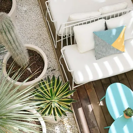 מלון The Deck By Happyculture 4*