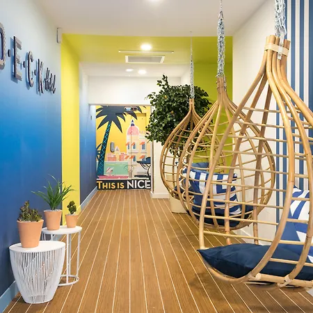מלון The Deck By Happyculture