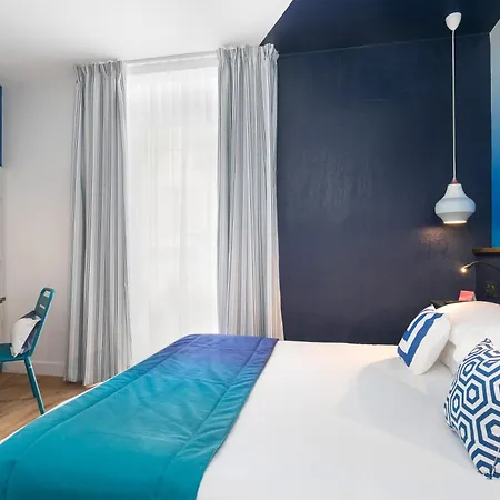 The Deck By Happyculture Hotel