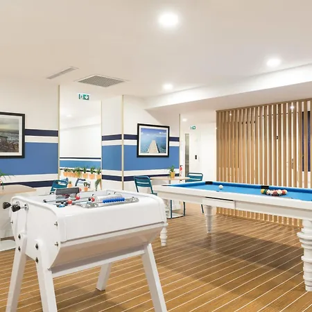 The Deck By Happyculture Hotel Nice