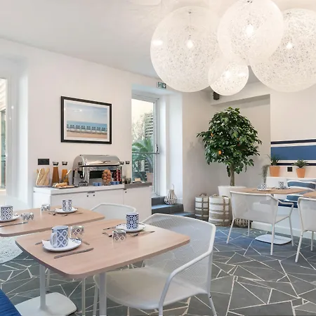 Hotel The Deck By Happyculture