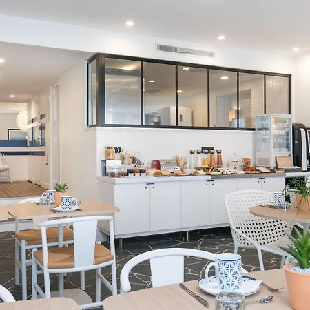 The Deck By Happyculture Nice