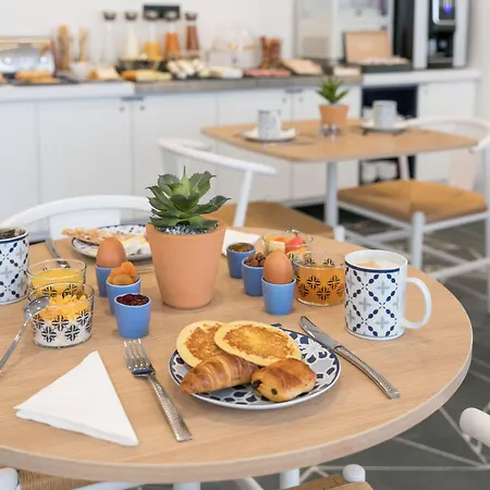 Hotel The Deck By Happyculture 4*