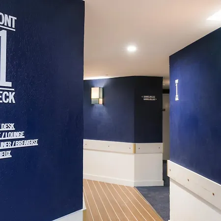 The Deck By Happyculture 4*