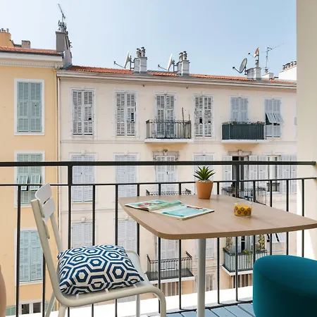 Hotel The Deck By Happyculture Nice