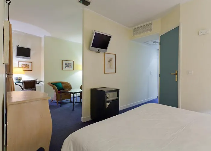 The Deck By Happyculture Nice