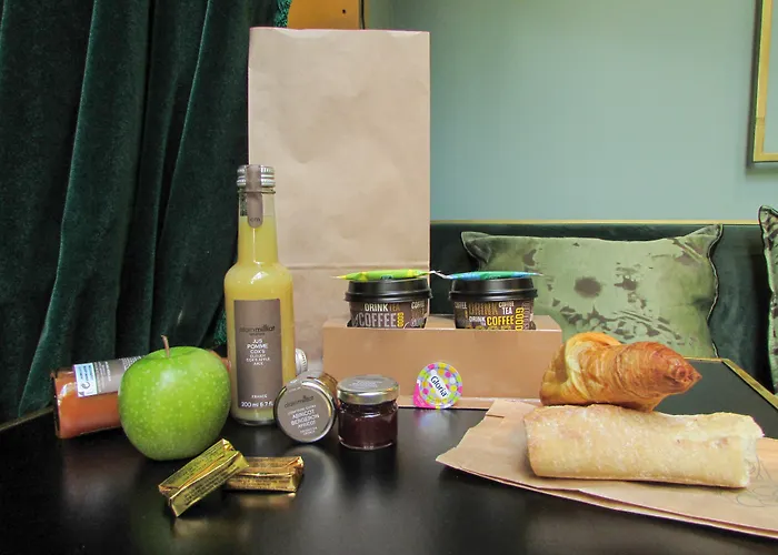 The Deck By Happyculture 4*