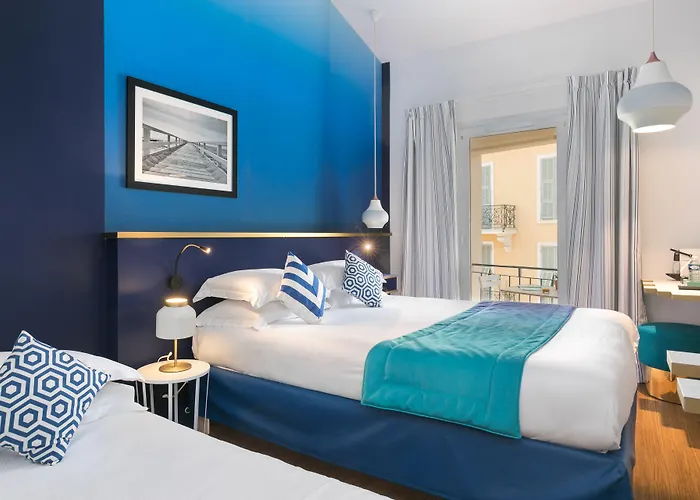 The Deck By Happyculture Nice