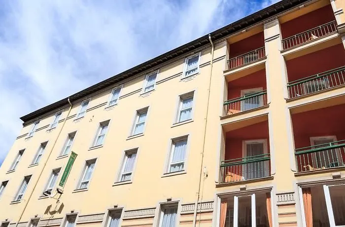 The Deck By Happyculture Nice