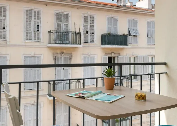 The Deck By Happyculture Nice