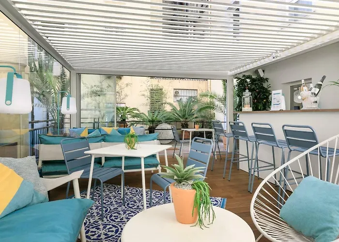 The Deck By Happyculture 4*